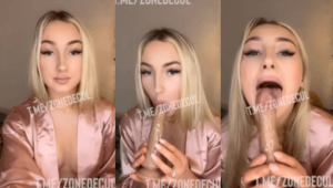La Julie Pop Suck a Realistic Dildo