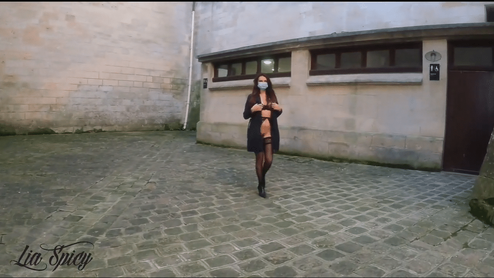 Lia Spicy 105 _ visite du château de Pierrefond avec moi