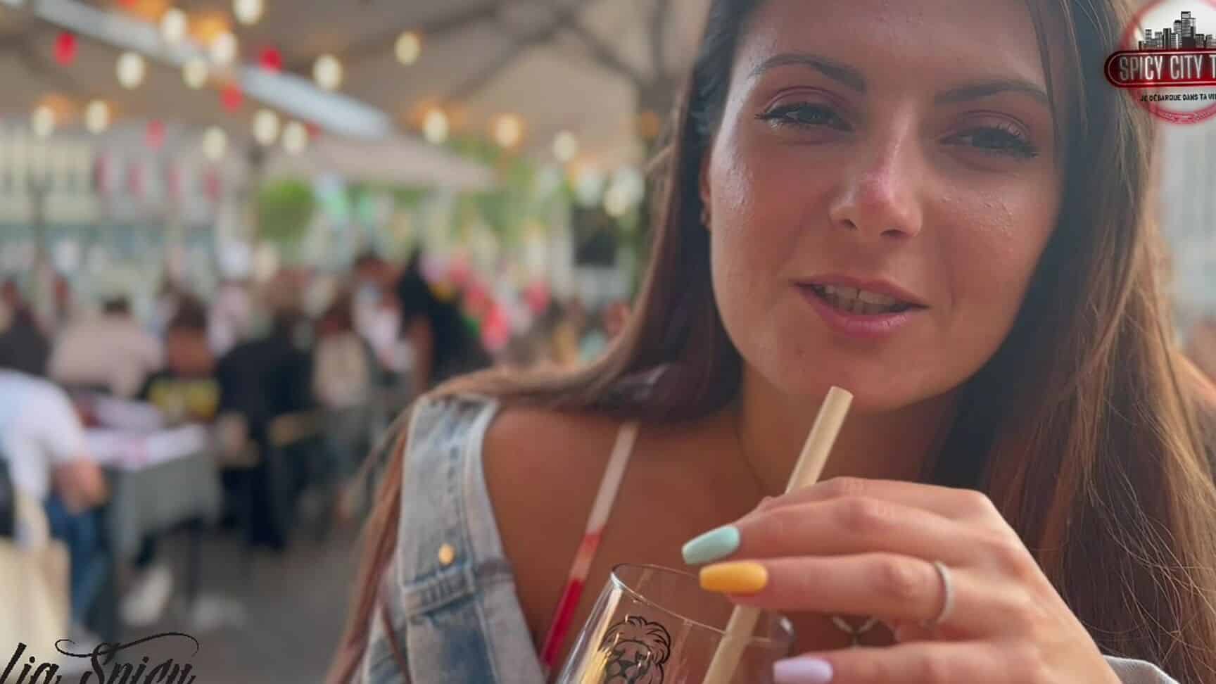 Lia Spicy _ Spicy City Tour Episode 2 Lille – je choppe un inconnu au bar il me baise sans capote – Ascenseur – Couloir de L&rsquo;hotel
