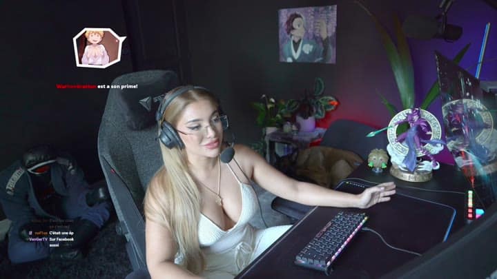 Julia bayonetta - Livestream du 2025-05-13