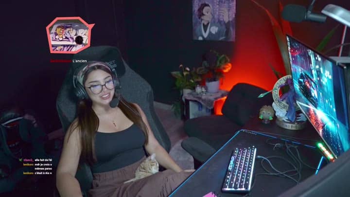 Julia bayonetta Présentation de sa chatte 2025-05-22 2 Julia bayonetta - Livestream du 2025-05-22 Presentation de sa chatte