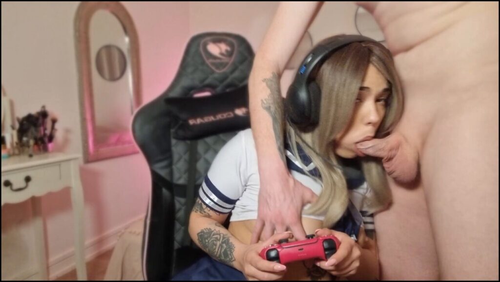 Kassou Fucked By Her Boyfirend While Playing Video Games 2 Kassou Fucked By Her Boyfirend While Playing Video Games